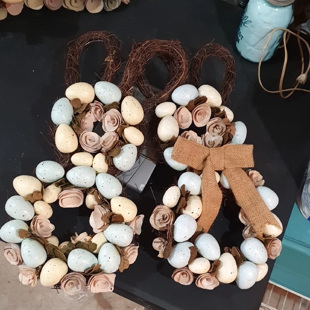 💜 Blue and Cream Easter Bunny Holiday Wreath Set Of 2